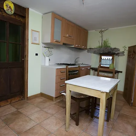 Antico Torchio Apartment Montjovet